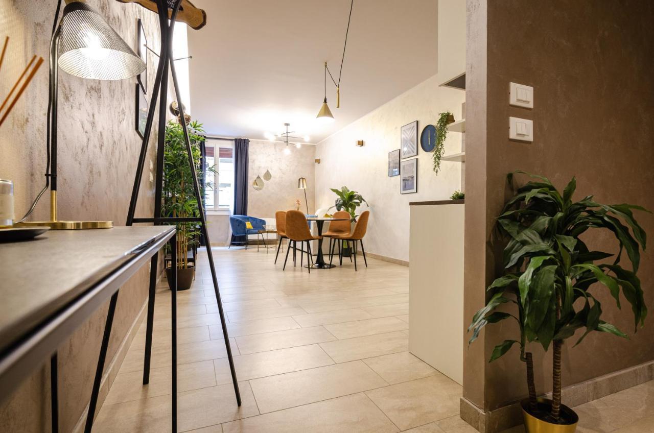 בולוניה Goito Luxury Apartment, In The Historical Center מראה חיצוני תמונה