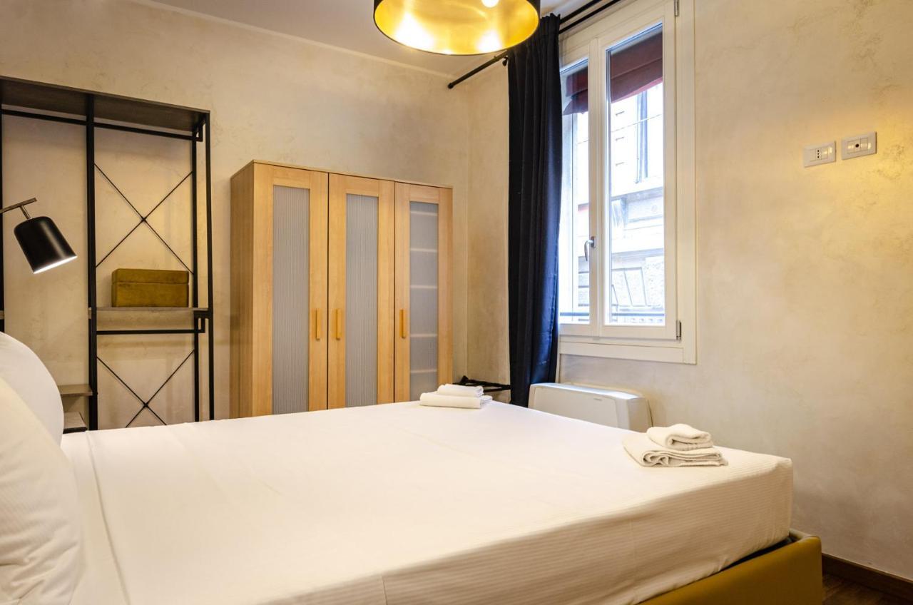 בולוניה Goito Luxury Apartment, In The Historical Center מראה חיצוני תמונה