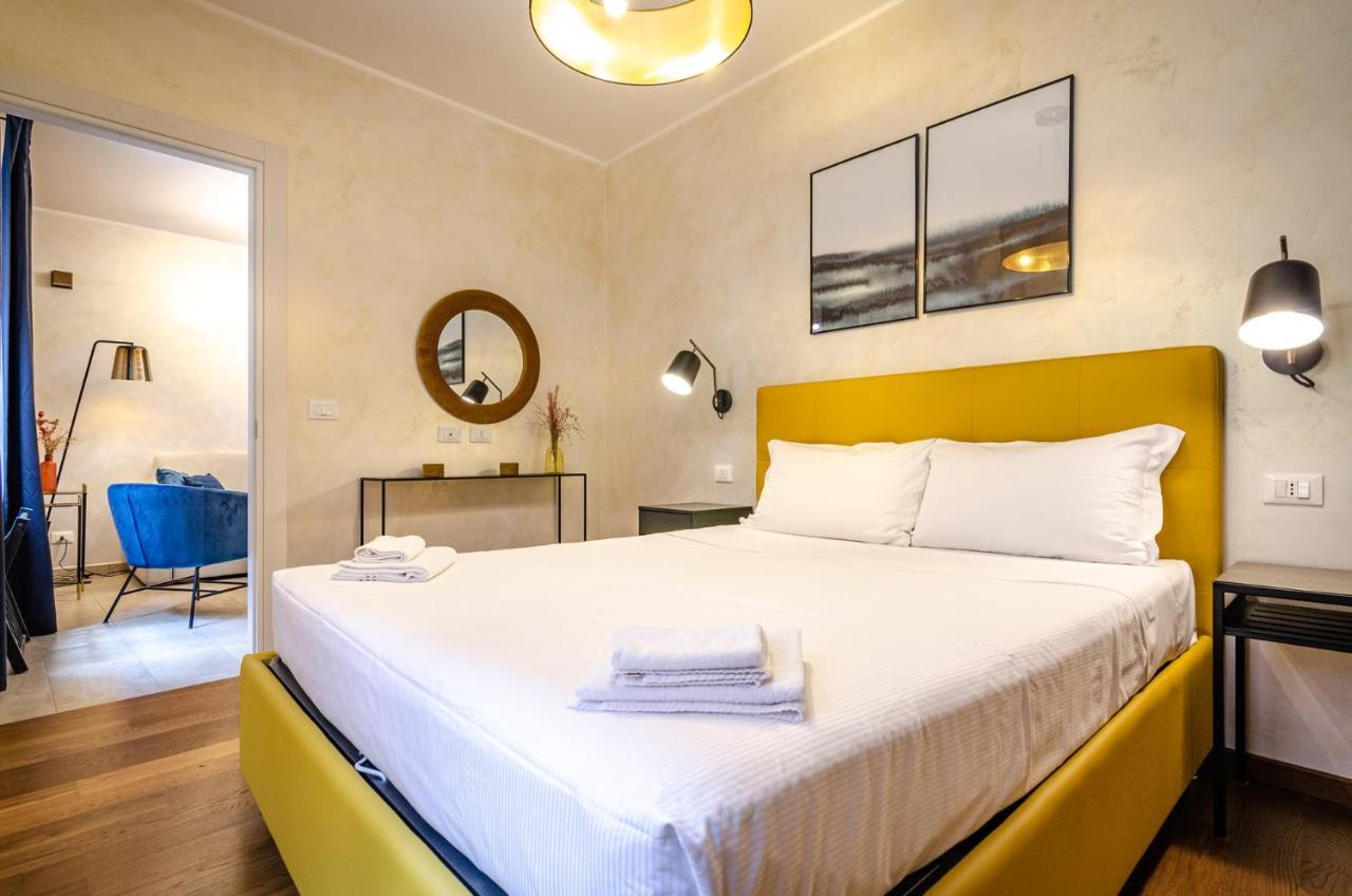 בולוניה Goito Luxury Apartment, In The Historical Center מראה חיצוני תמונה